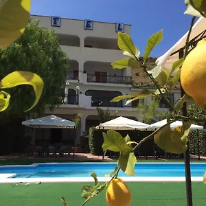 2* Hotel Miravalle